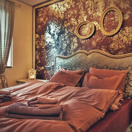 Тhe Bohemian Lodge-Entire House With Sauna Veliko Tŭrnovo Exterior foto