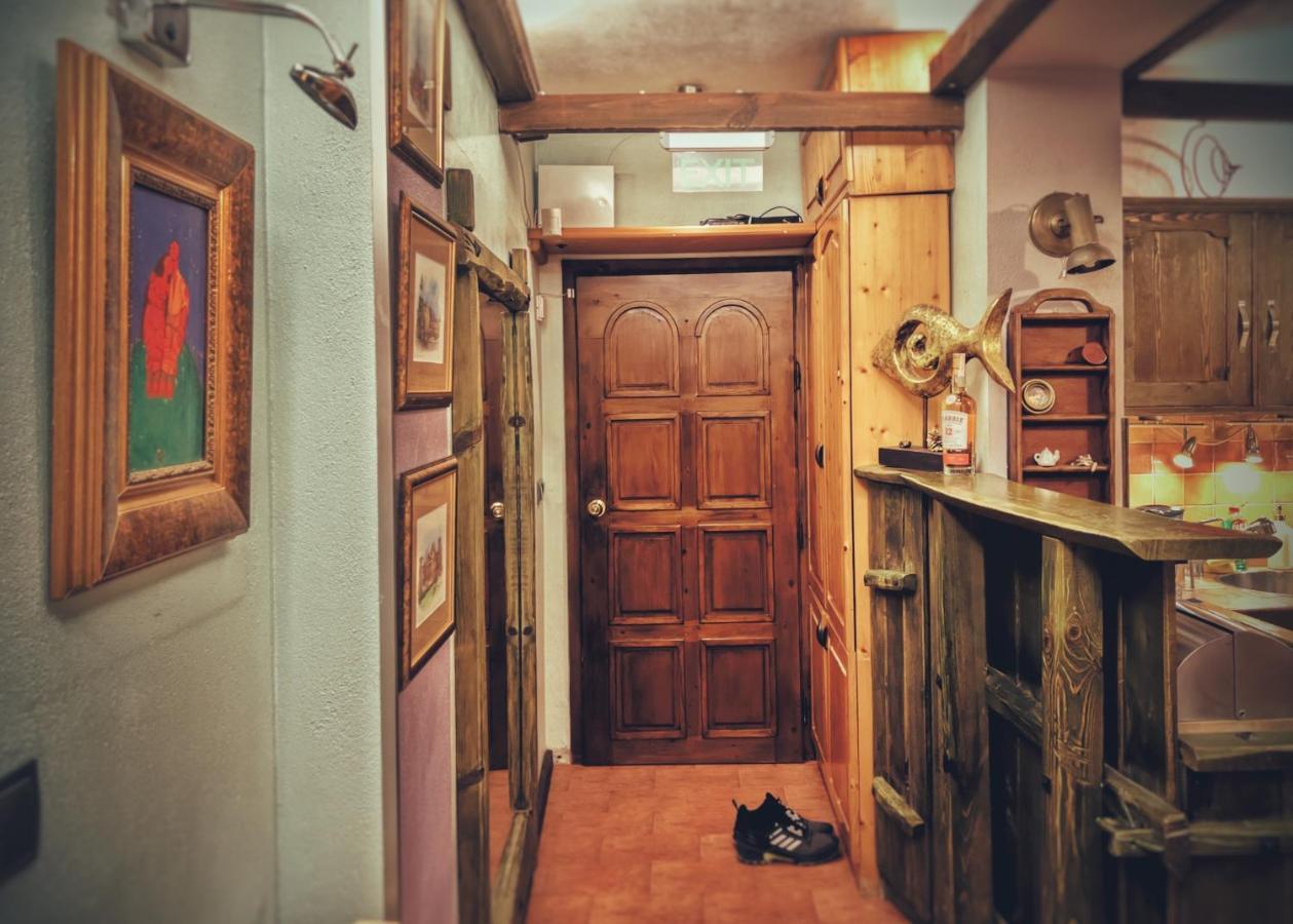 Тhe Bohemian Lodge-Entire House With Sauna Veliko Tŭrnovo Exterior foto